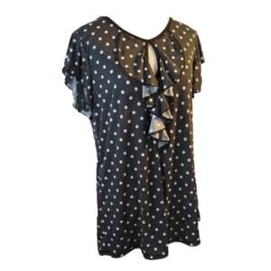 Lavish White Polka dot ruffled key whole